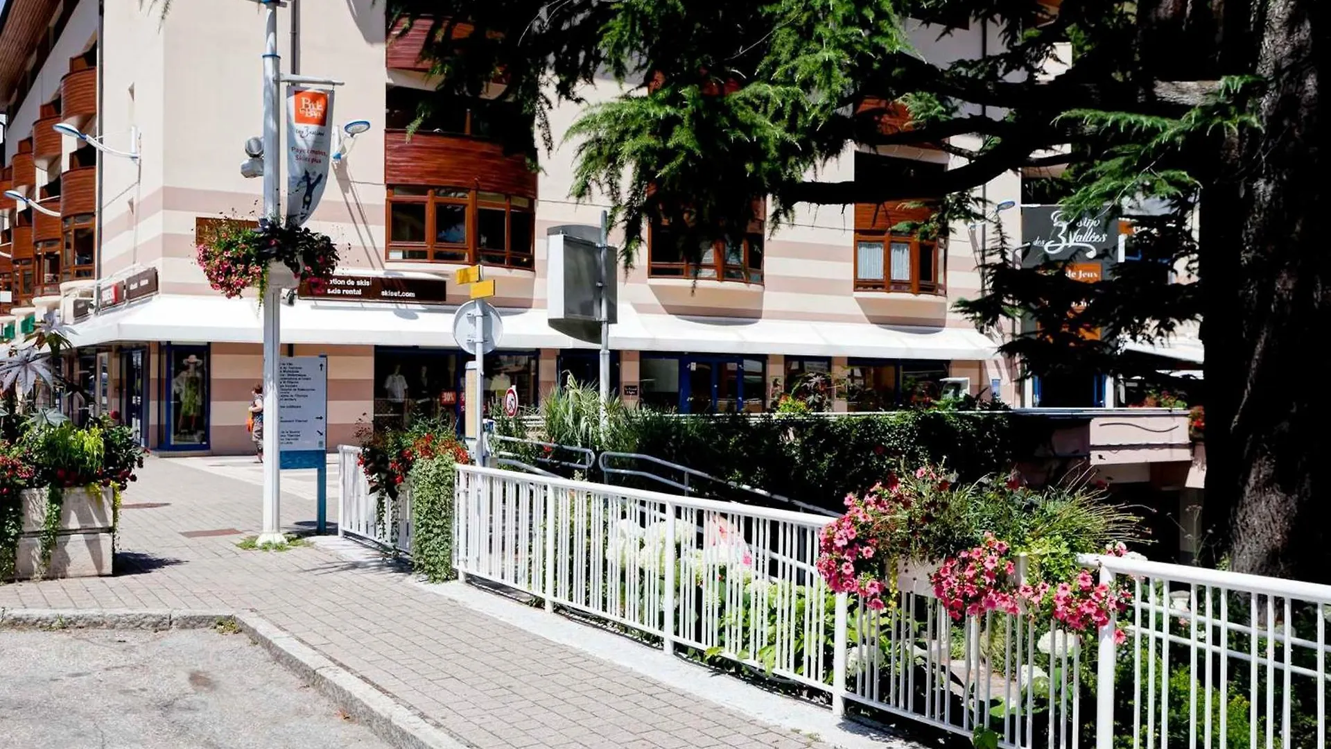 Appartement Centre-Ville Avec Terrasse A Brides-Les-Bains, Proche Telecabine Et Spa - Fr-1-512-138 France